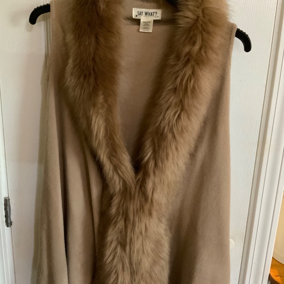 Say What sweater vest with faux collar - Picture 3 of 4